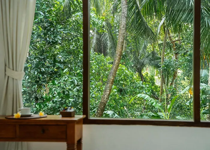 Jati 3 Hotel 3*